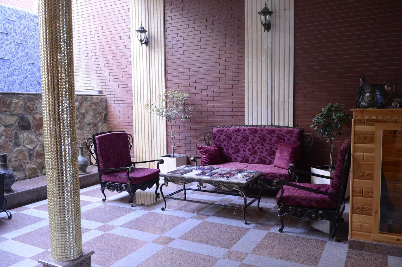 East Legend Hotel Baku Exterior photo