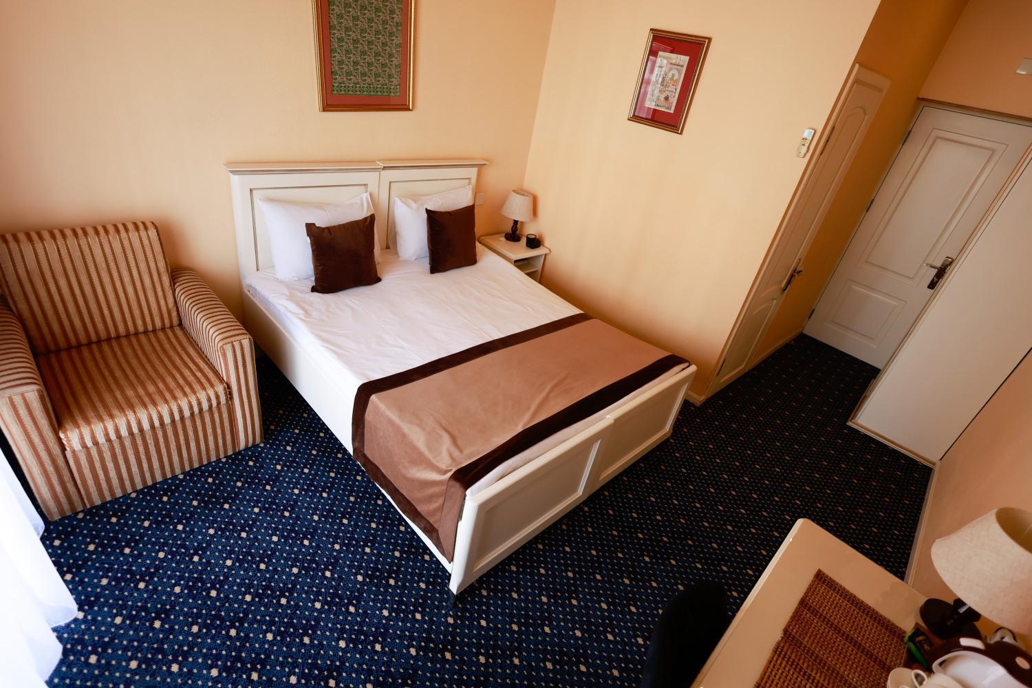 East Legend Hotel Baku Exterior photo