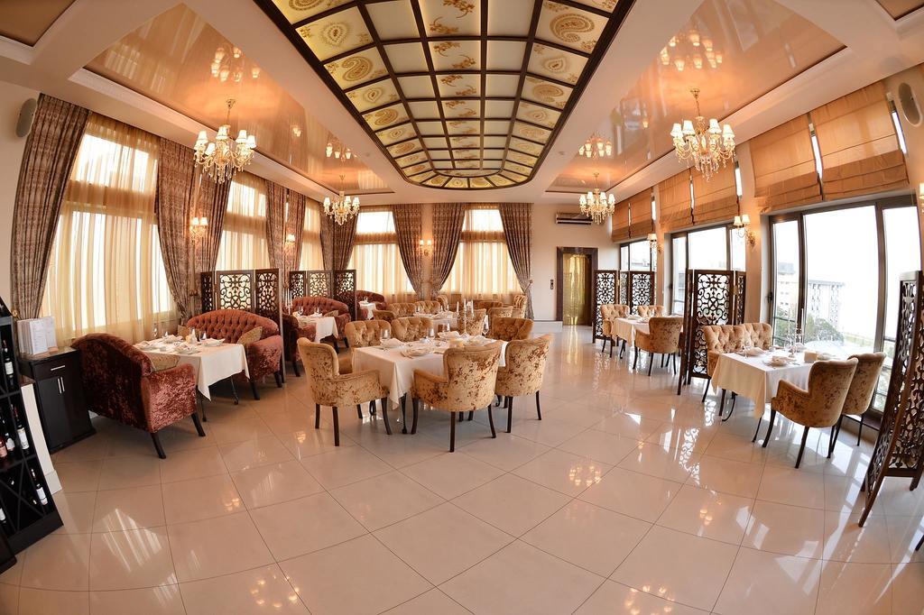 East Legend Hotel Baku Exterior photo