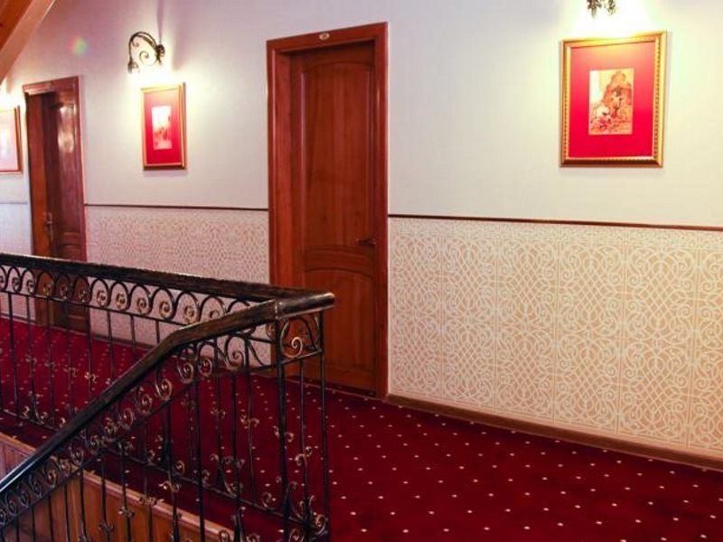 East Legend Hotel Baku Exterior photo