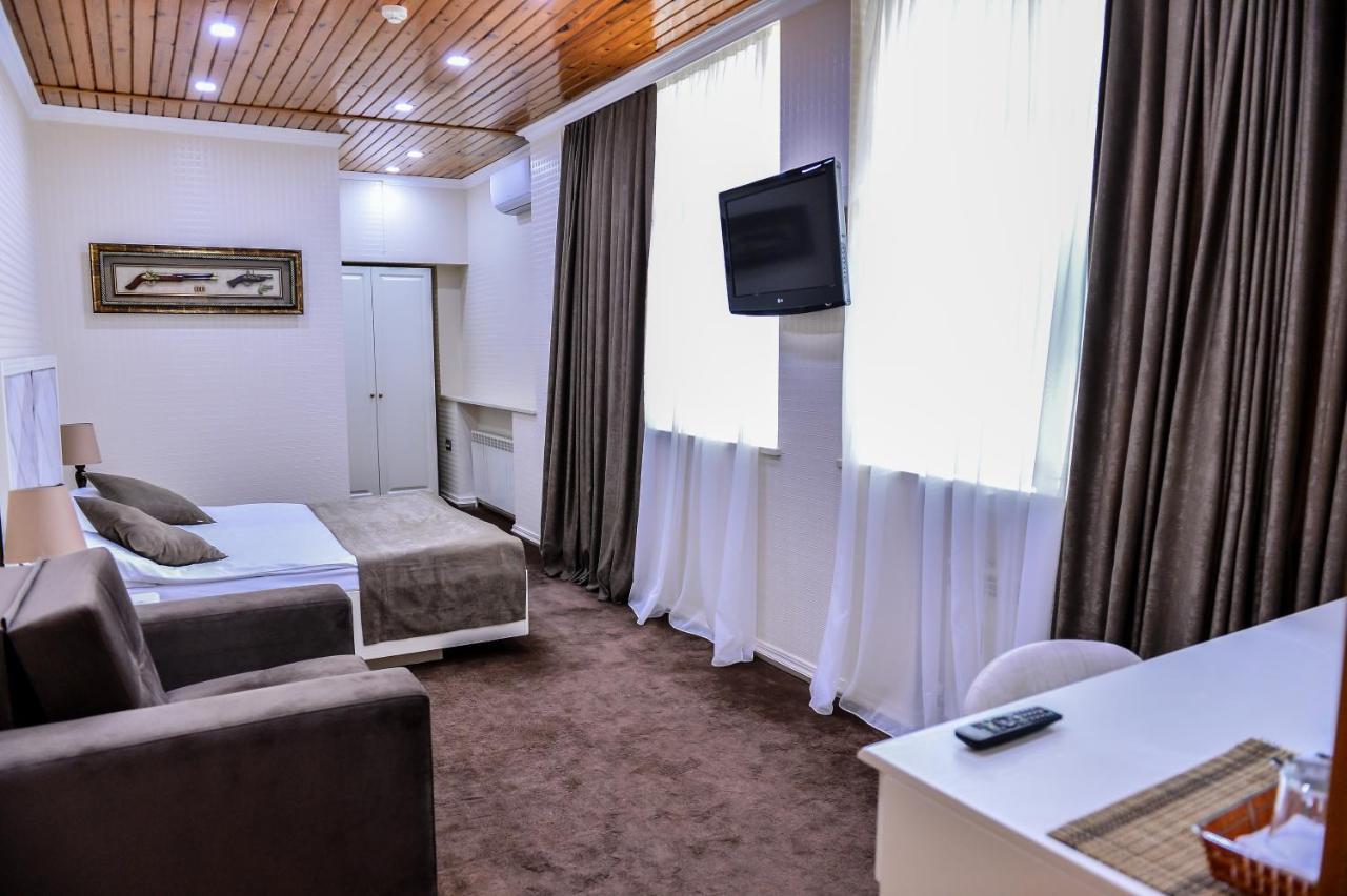 East Legend Hotel Baku Exterior photo